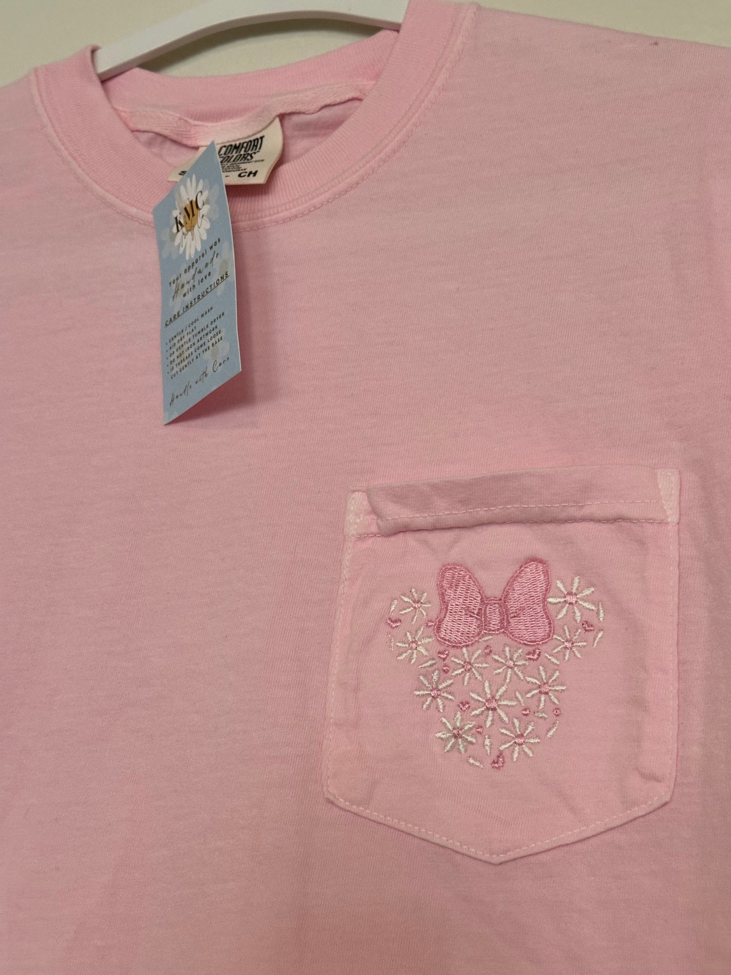 Minnie Flowers Embroidered Pocket T-Shirt (RTS)
